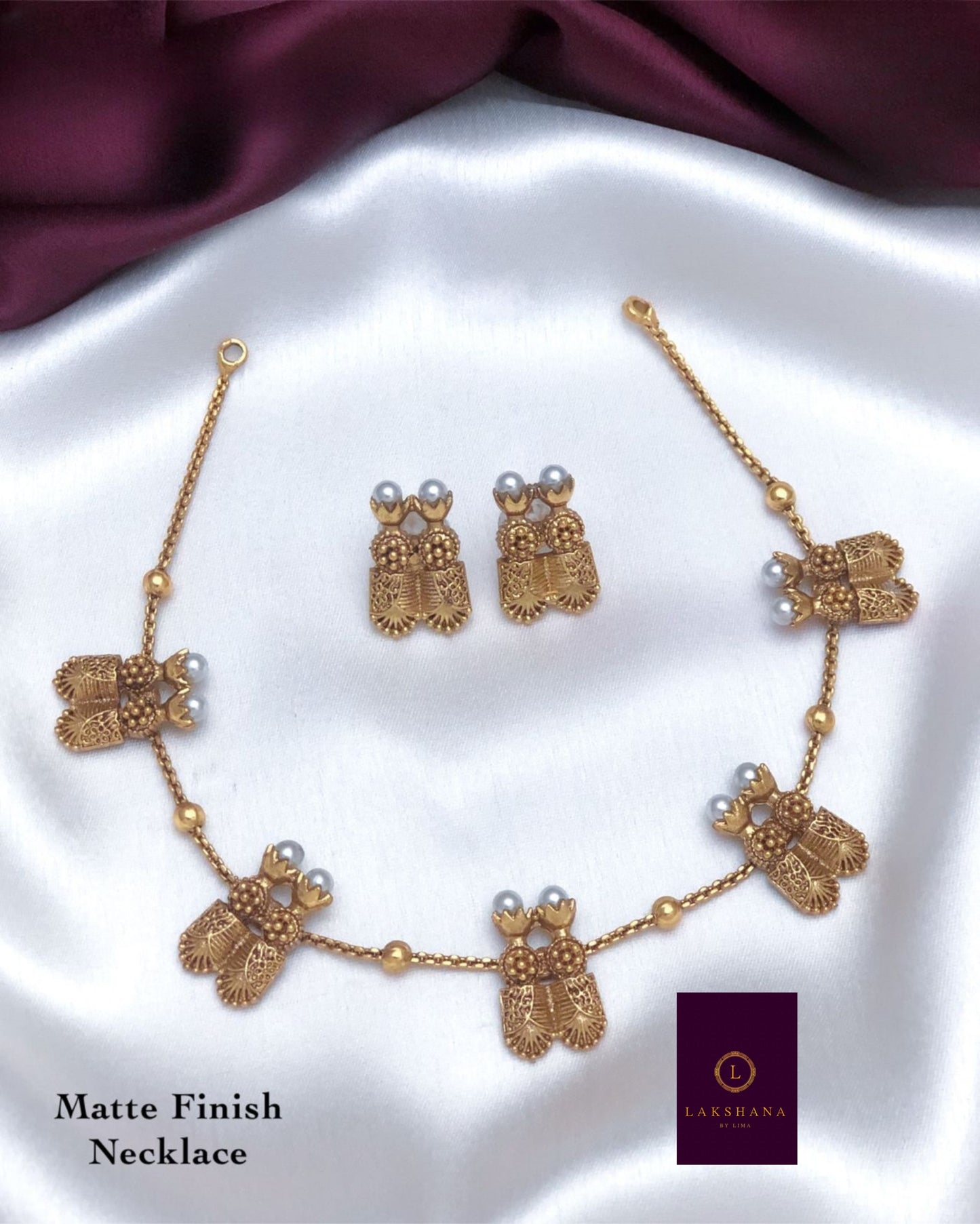 Necklace Set