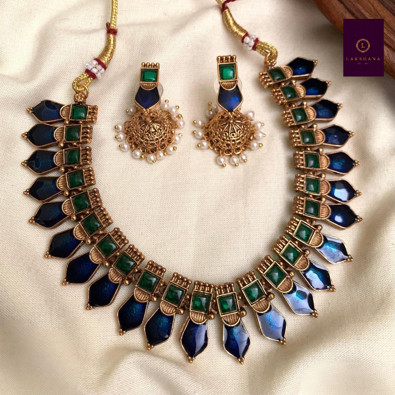 Antique tone Palakka Necklace Set