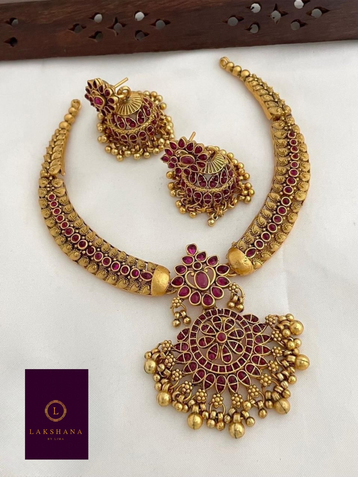 Necklace Set