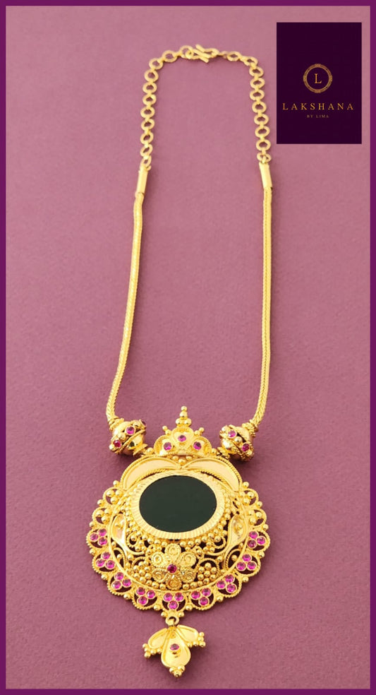 KT_12- Premium Large Green Palakka Pendant Necklace