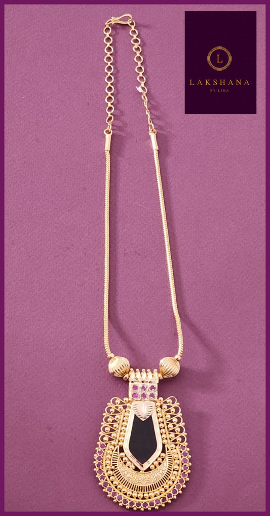 KT_13- Large Green Palakka Pendant Necklace