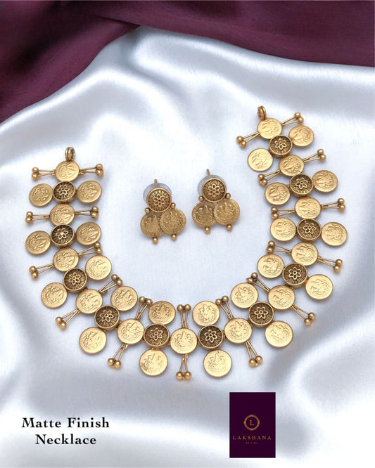 Necklace set
