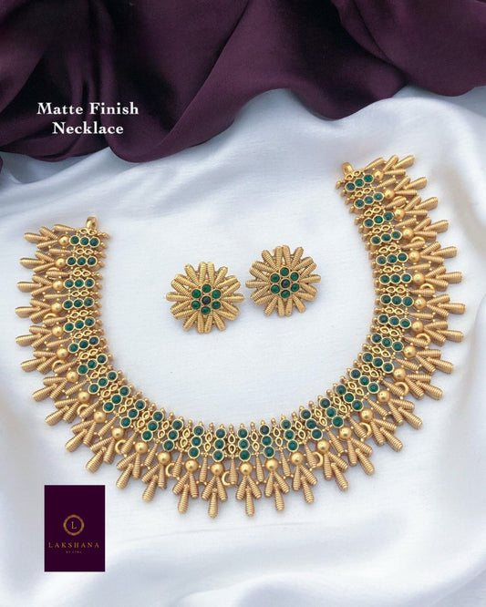 Necklace set