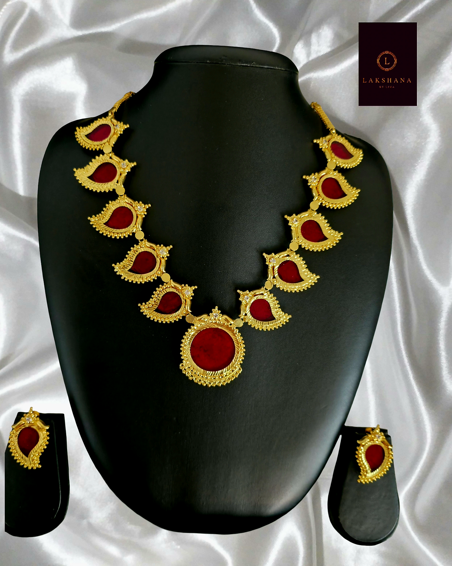 Grand Red Mango Shaped Palakka Necklace with Pendant – Stunning Premium One Gram Gold Plated Jewellery