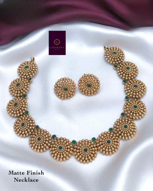 Necklace set